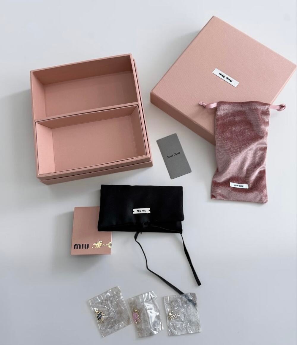 Miu Miu Pink Sunglasses Gift Box Set Case Cloth Booklets Cat & Bird Charms Hard